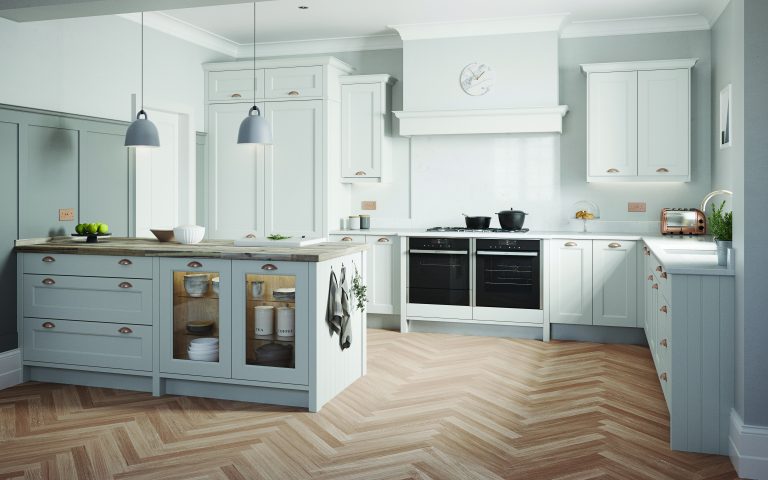 Pale grey shaker with island
