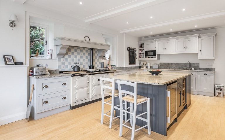 Island with timber worktop